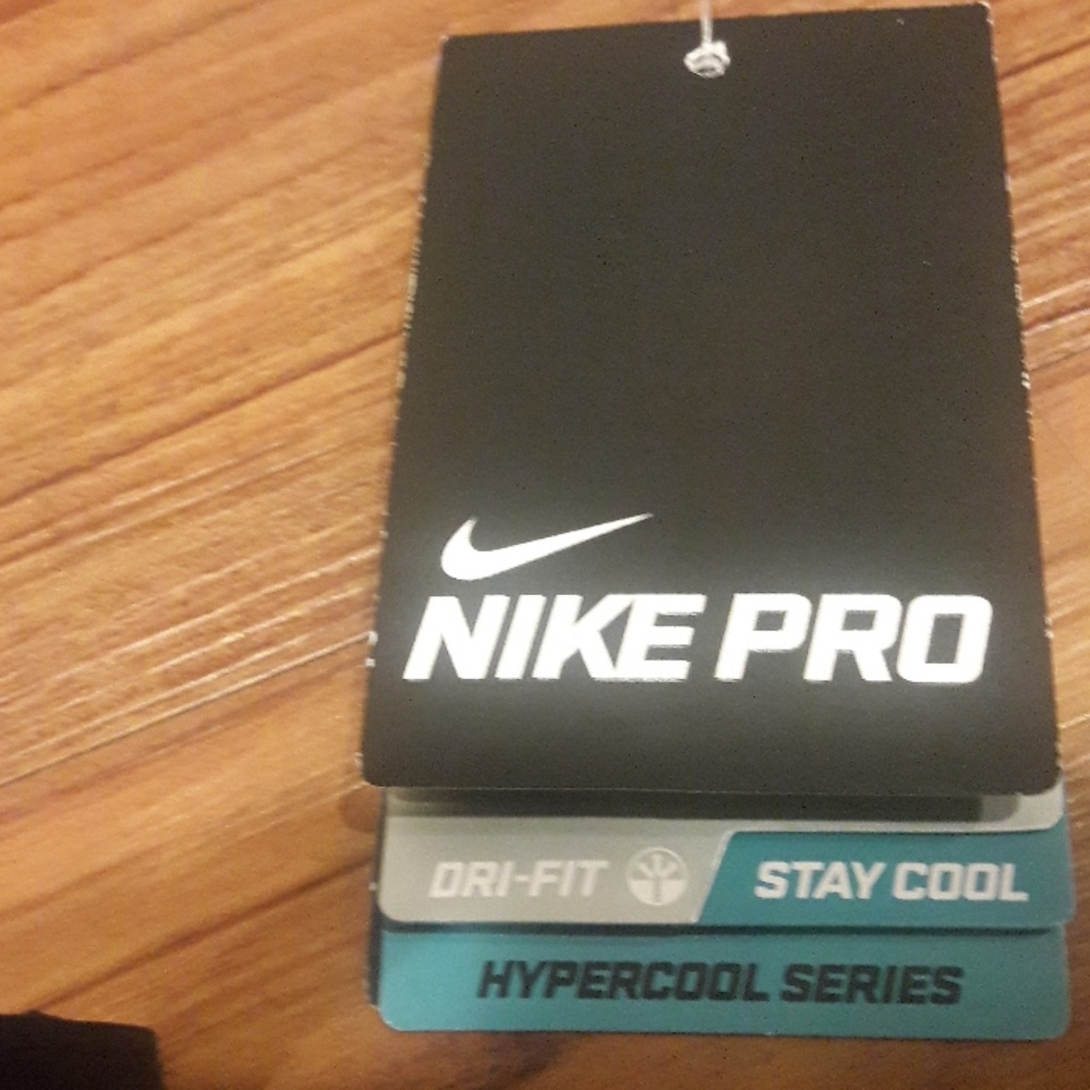 NWT Nike Pro Tank Top - Picture 5 of 7